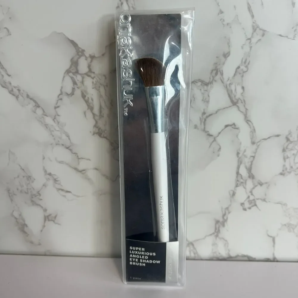 Sonia Kashuk Super Luxurious Angled Eyeshadow Brush One Piece‎ New in Box